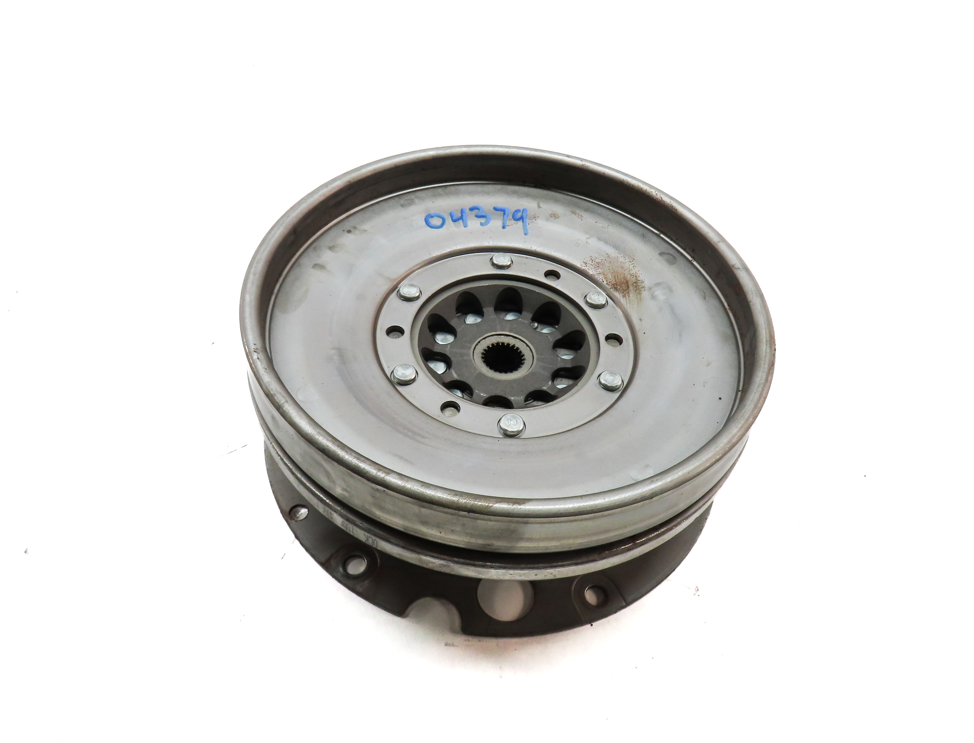 2018-2019 AUDI A5 Q5 (B8 8T FY 80A) 2.0L AUTO TRANSMISSION DUAL CLUTCH FLYWHEEL — exact item pictured